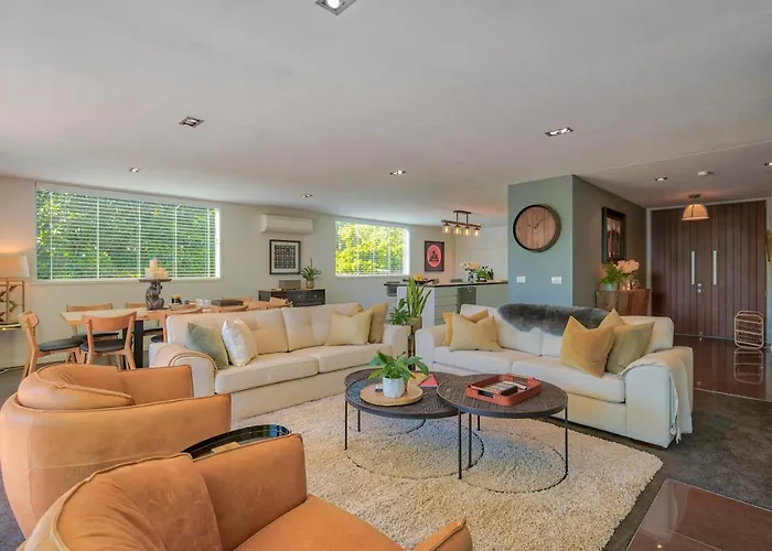 Waters Edge By Sotheby's Luxury Homes Holiday home